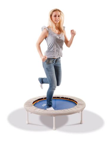 Gesund abnehmen auf dem Mini-Trampolin Fit und gesund mit dem Mini-Trampolin